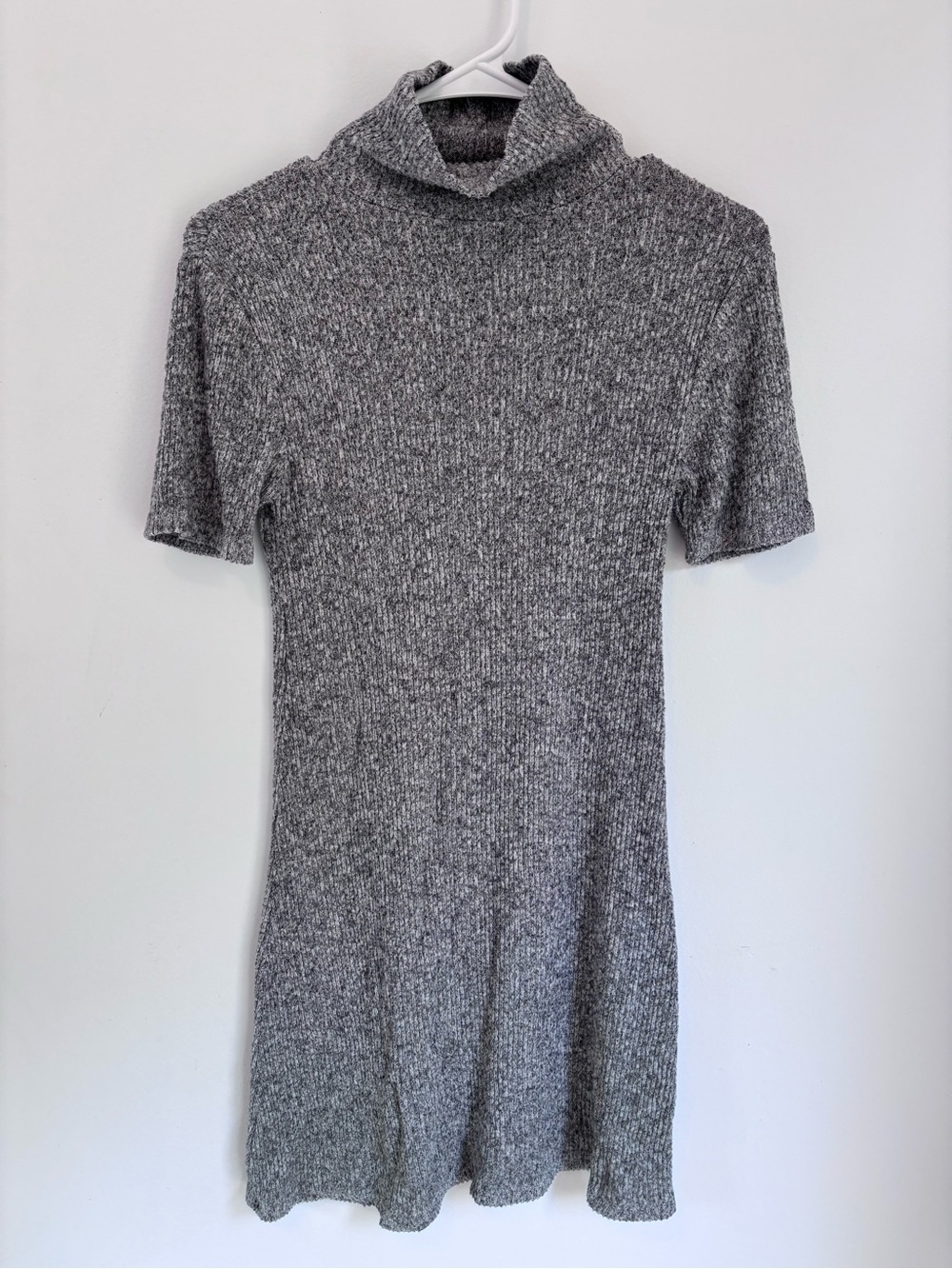 Forever 21 Gray Ribbed Fold-Over Turtleneck Sweater